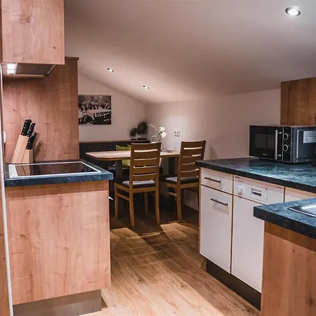 Zoeschgenhof Apartment