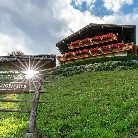 Apartament Zoeschgenhof